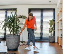 Capi Europe Blumentöpfe & Übertöpfe - Kunststoff-Topf Rib, rund Dunkelgrau