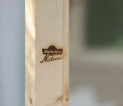 Dehner Natura Premium Vogelhäuser & Futterspender > Futterhaus Wendelstein, natur, inkl. Ständer Alpstein, ca. B76/H142/T55 cm