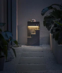 Dehner Gartenbrunnen > Polyethylen-Gartenbrunnen Gradino, solarfähig, ca. H80,5 cm