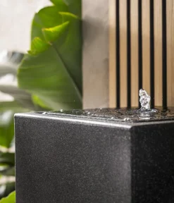 Dehner Polyethylen-Solarbrunnen Glonn, ca. H90 cm Hot
