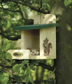 dobar® wildlife Eichhörnchenfutter & -Häuser - Eichhörnchen Futterstation, ca. B23/H22/T16 cm