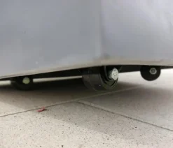 eastwest Fiberglas-Pflanzkübel mit Pflanzenroller, rechteckig Anthrazit Sale