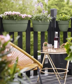 Elho Pflanzkübel & Blumenkästen|Blumenampeln & -Schalen - Kunststoff-Balkonhängetopf Vibia Campana Easy, länglich Hellgrün