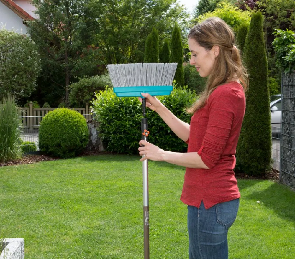 Gardena Gartengeräte - combisystem Terrassenbesen