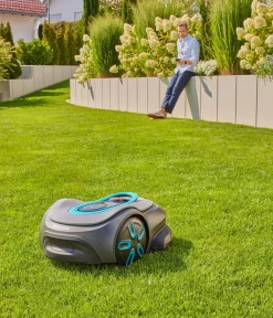 Gardena Rasenmäher & Rasentrimmer > Mähroboter smart SILENO max 1.200 m², ca. B43/H63/T26 cm