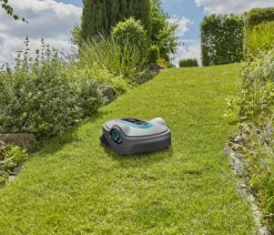 Gardena Rasenmäher & Rasentrimmer > Mähroboter smart SILENO life, 750 m²