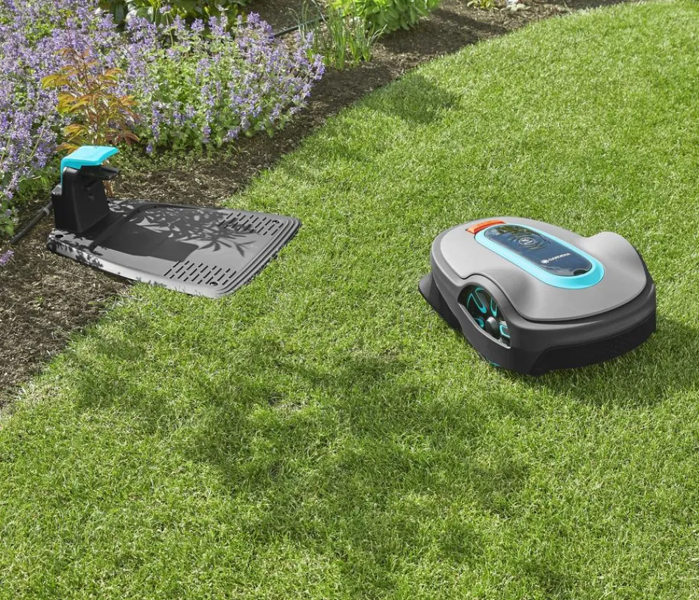 Gardena Rasenmäher & Rasentrimmer > Mähroboter smart SILENO life, 750 m²