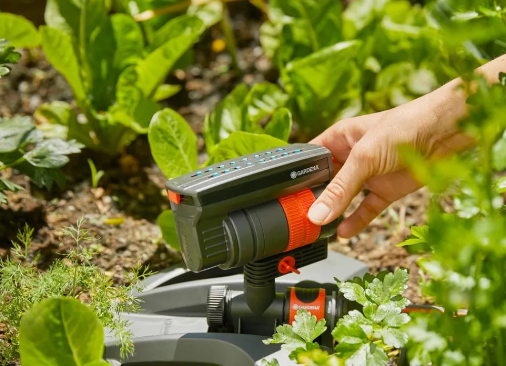 Gardena Bewässerungssysteme & Pumpen - Viereckregner Aquazoom Compact Schwarz