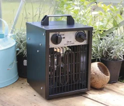 Pergart Gewächshaus Zubehör - Elektroheizung Cephei 2 kW, ca. B21/H33/T20 cm Schwarz