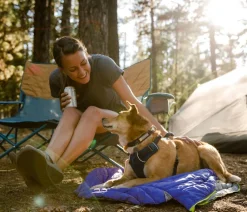 RUFFWEAR® Highands™ Hundeschafsack Lila Clearance