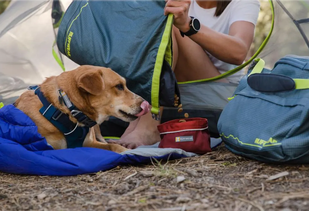 RUFFWEAR® Hundehaband Front Range™ Dunkelrot Hot