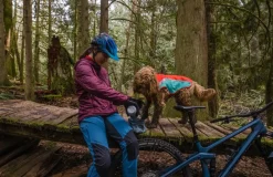 RUFFWEAR® Mehr Hundezubehör|Mehr Transport & Unterwegs > Hundewete uengow™ Hi-Vi
