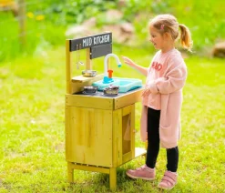 TP Toys Gartenspielgeräte - Matschküche Marienkäfer inkl. Waschbecken, ca. B55/H88/T33 cm Natur