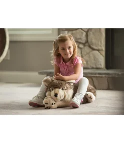 WILD REPUBLIC® Spielzeug - Stofftier Wolf, liegend Dunkelgrau